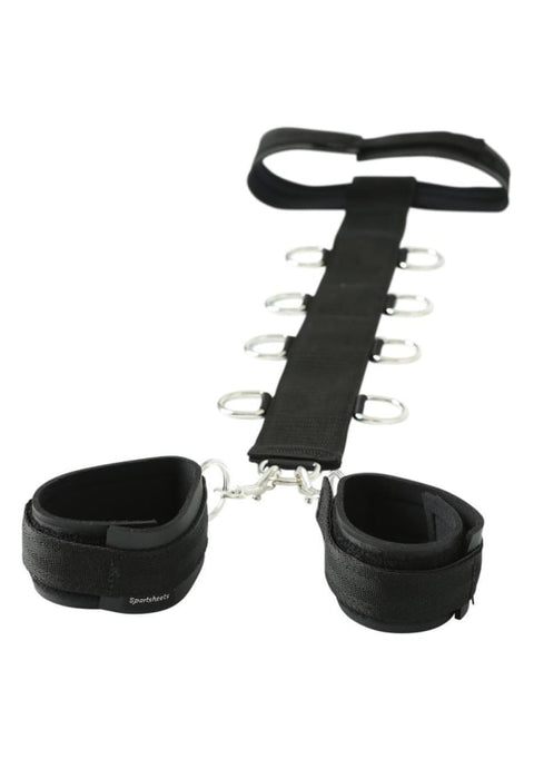 NECK AND WRIST RESTRAINT