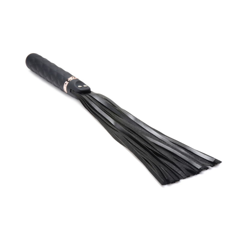 MASTER SERIES VIBRATING FLOGGER