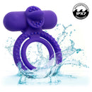 Dual Climaxer in a splash of water. Waterproof IPX7, submersible