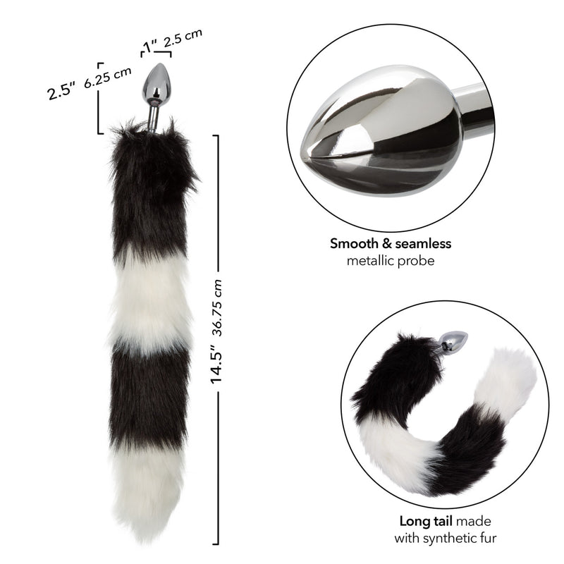 RUNNIN WILD BLACK & WHITE TAIL PLUG