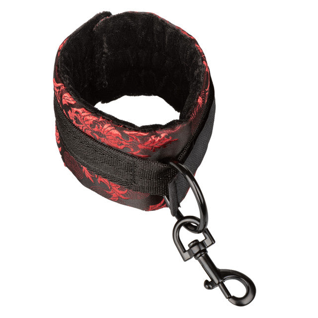 SCANDAL HOG TIE