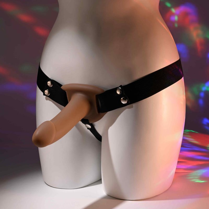 SELOPA OUR FIRST HOLLOW STRAP ON DARK